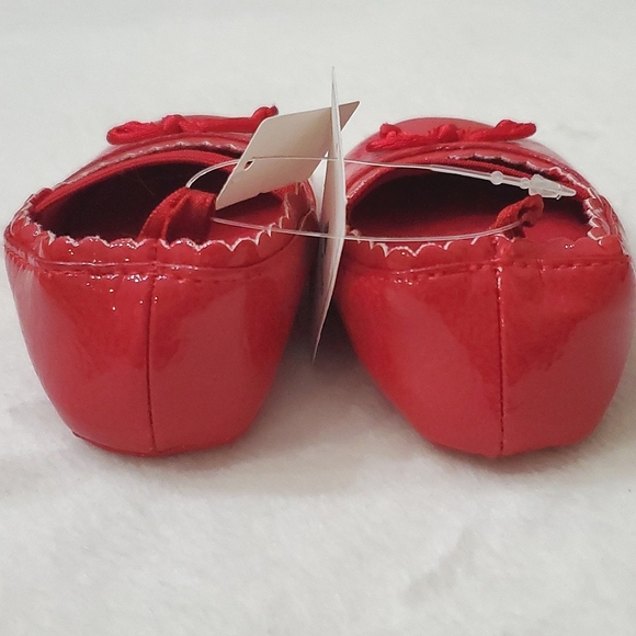 NWT Baby Gap Red Scallop Edge Bow Soft Shoes Baby Girl 6-12 Months - Picture 5 of 9